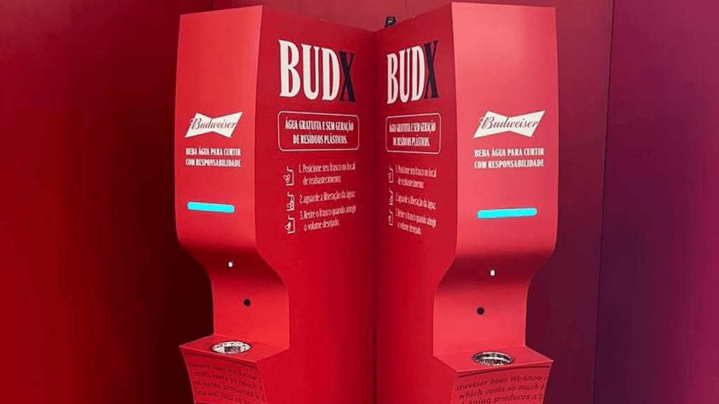Como Budweiser, Magalu e Banco do Brasil usaram estações de hidratação para engajar e impactar seus eventos