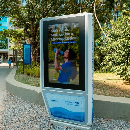 ERA DIGITAL: estacao de hidratacao para espaços urganos e publicos